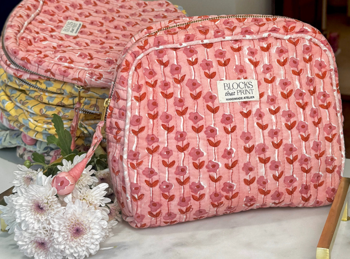 PINK VINE BLOCK PRINTED TRAVEL POUCH - LARGE