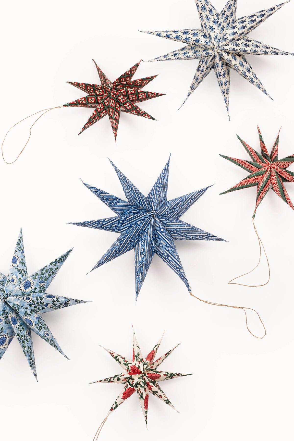 Small Crimson Noelle Holiday Decor Ornament Star (Set of 3)
