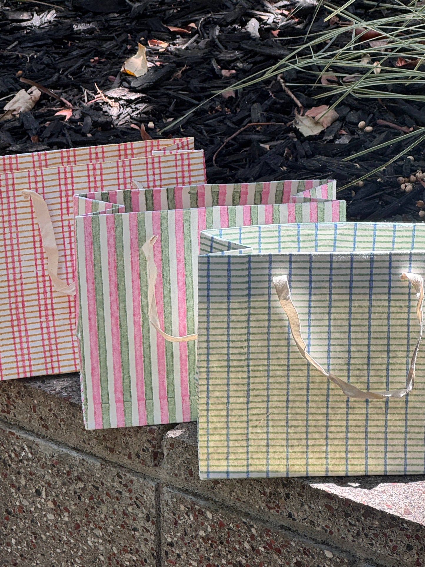 Medium Set of 6 Hand Block Print Gift Bag - Tartan Edit
